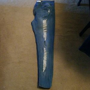 forever21 Distressed Jean